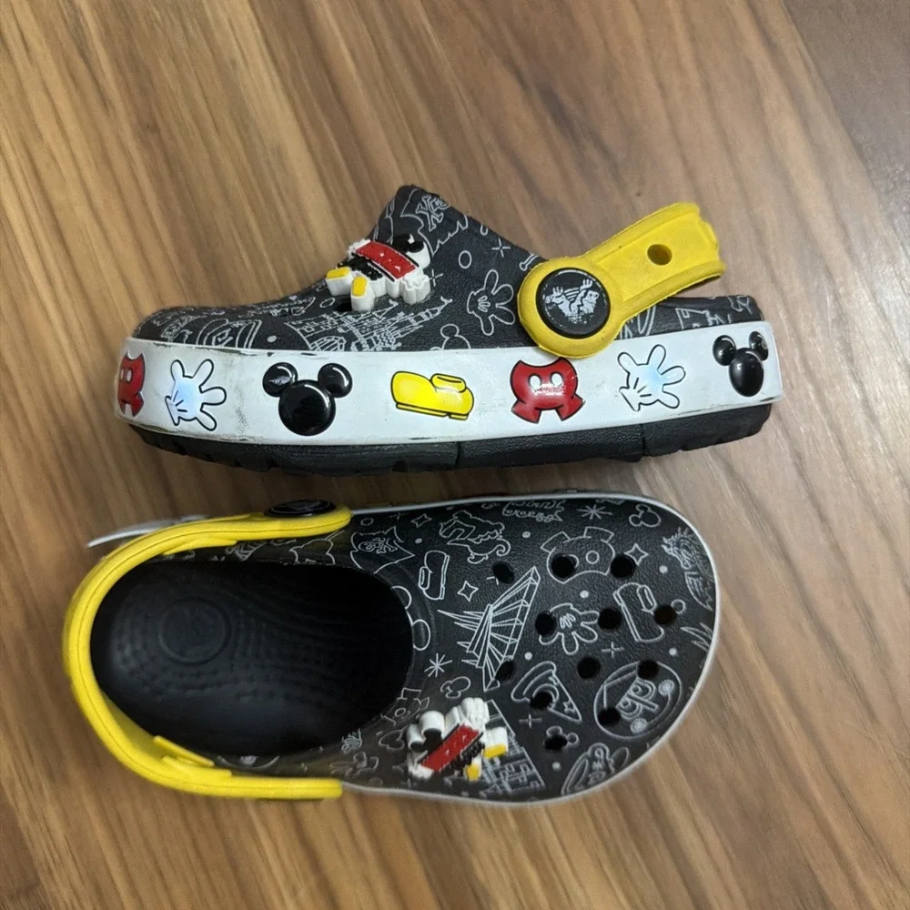 Crocs Disney Mickey Friends Light Up Toddler 7C 7 Light Up Shoes